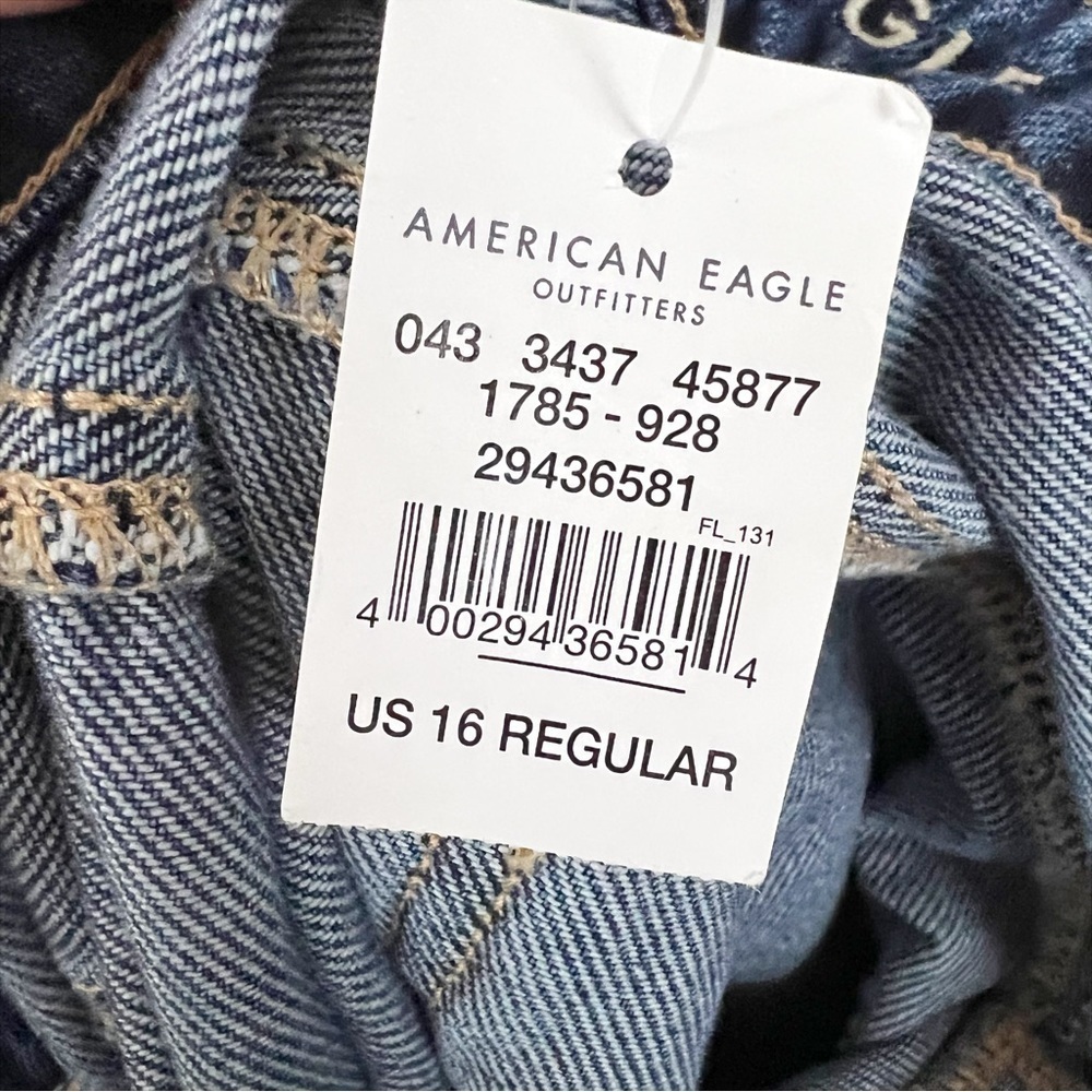 NWT‎ American Eagle Hi-Rise Tomgirl Dark Vintage Jeans - Picture 6 of 8